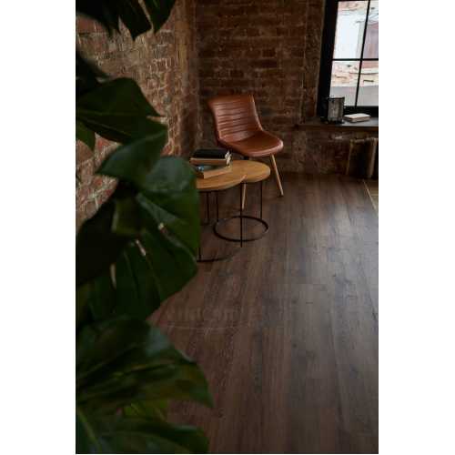 Фото Плитка ПВХ клеевая Vinilam Ceramo Glue Дуб Берн 8885-EIR, 43 класс (1528х233х2.5 мм)